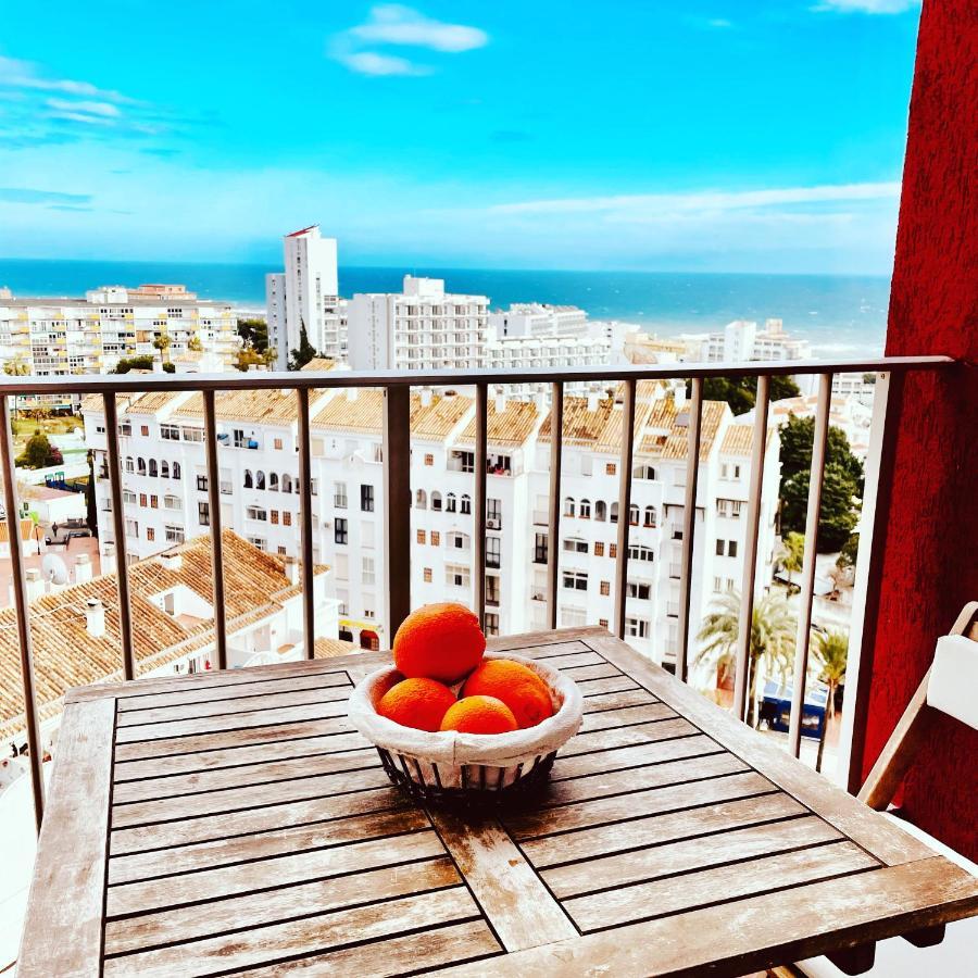 Luxury Suites Minerva Beach Бенальмадена Экстерьер фото