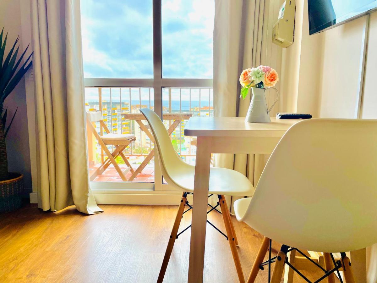 Luxury Suites Minerva Beach Бенальмадена Экстерьер фото