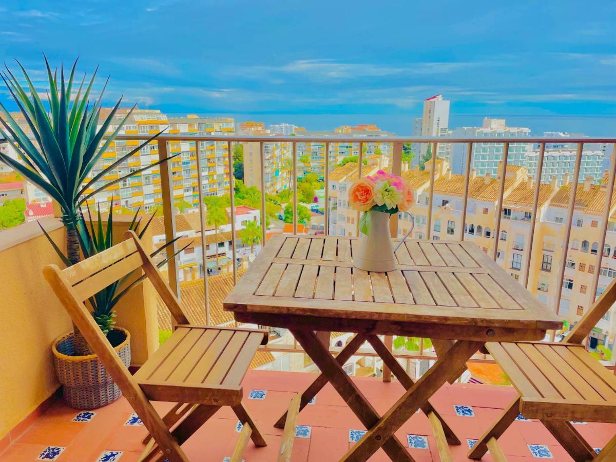 Luxury Suites Minerva Beach Бенальмадена Экстерьер фото
